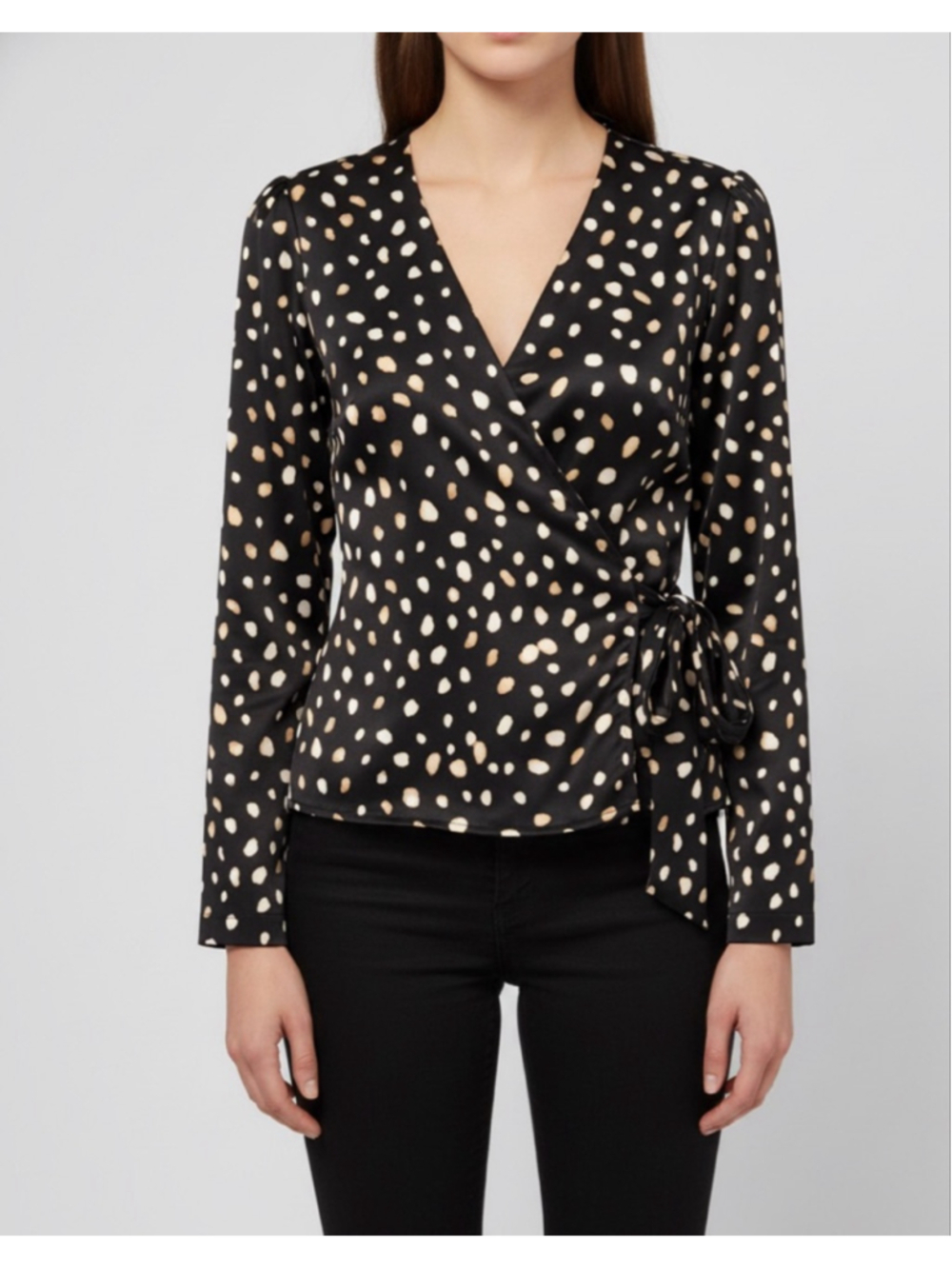 Silky animal print and Taylor blouse  - Picture 2 of 12